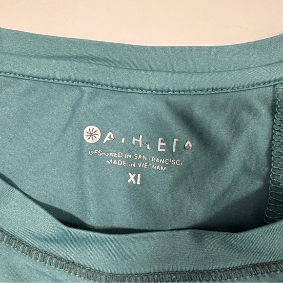 Athleta Sunlover UPF Tulip Back Shirt Long Sleeve - Picture 6 of 8